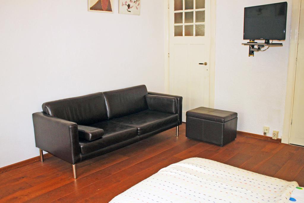 Bed & Breakfast Walenburg Rotterdam Room photo